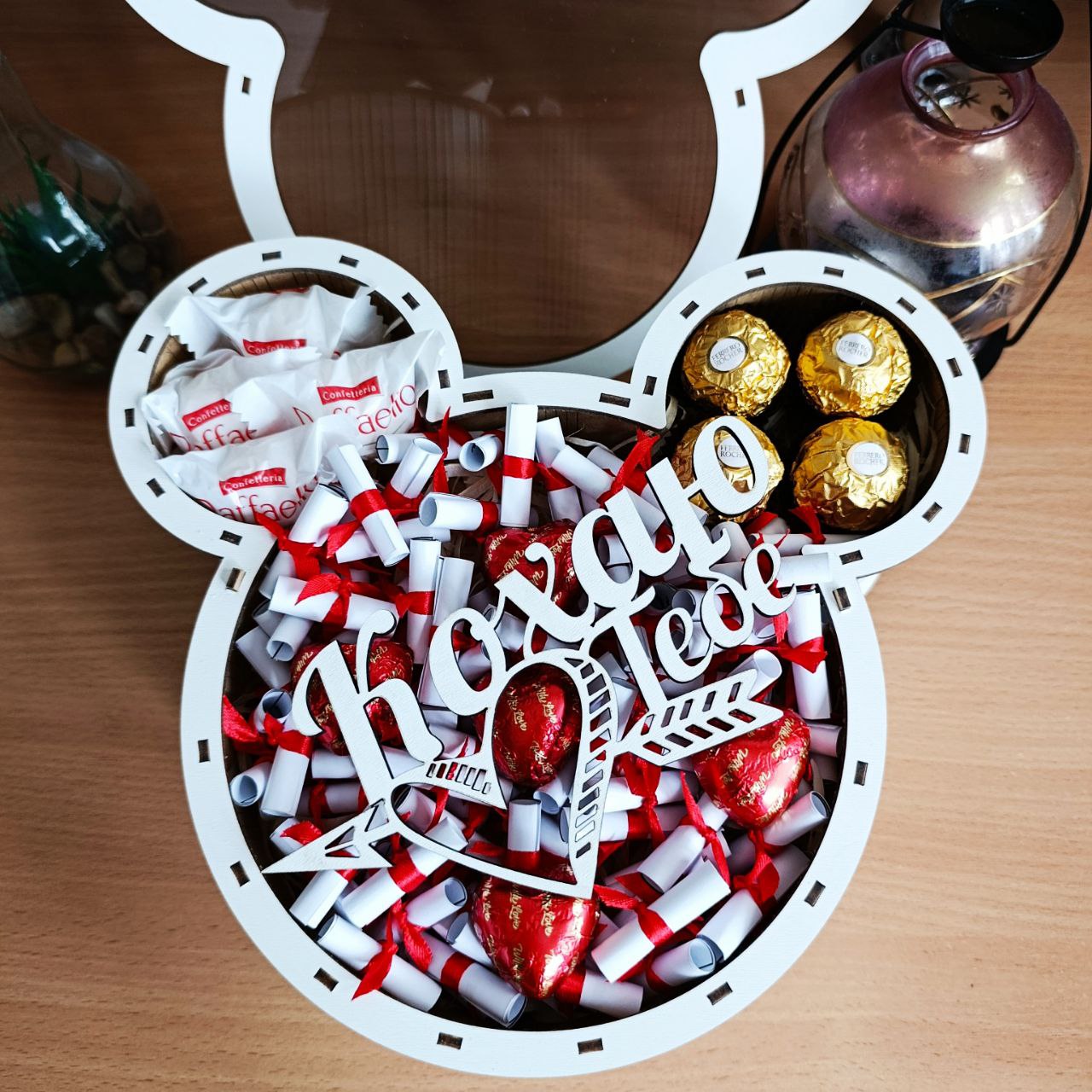 Бокс з цукерками для дівчини на день народження новий рік різдво день закоханих 8 березня свято (ar291)