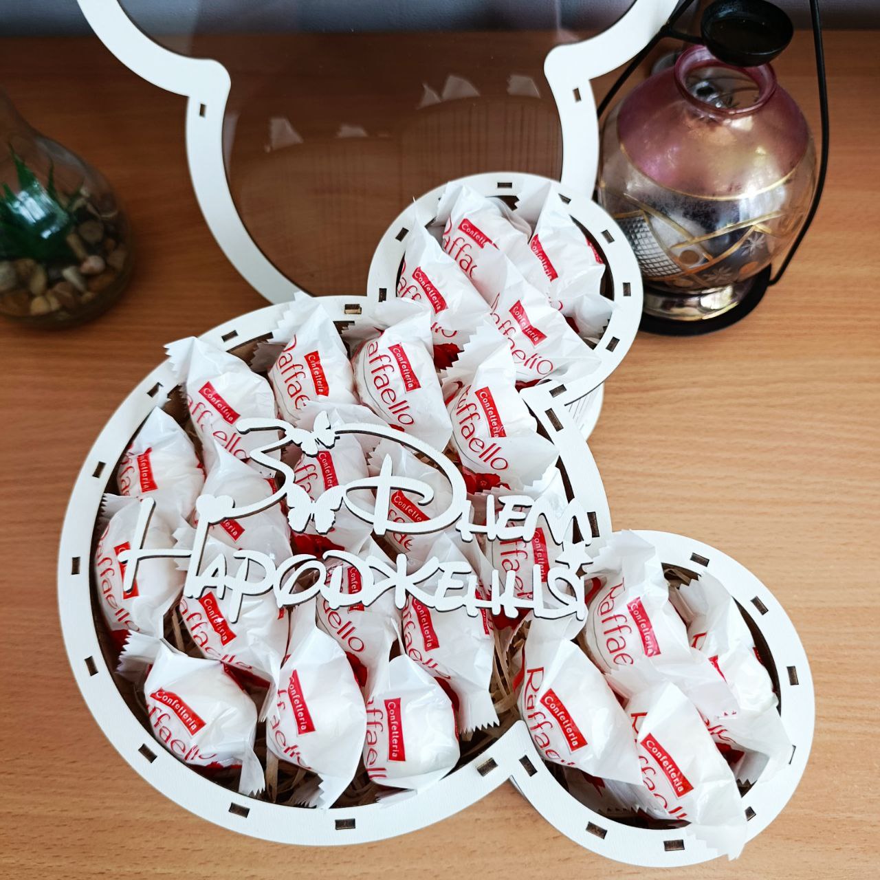 Подарунковий бокс з цукерками Raffaello для дитини або дівчини на день народження день закоханих 8 березня свято (ar302) - Зображення 2