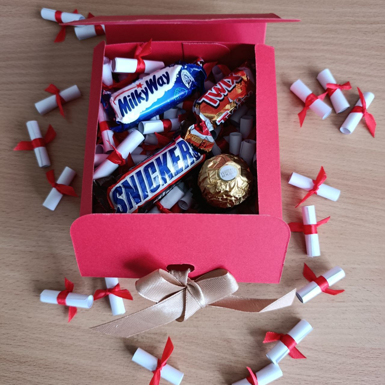 Подарунковий бокс з цукерками та 101 причиною чому я тебе кохаю для хлопця на день народження день закоханих свято (ar306) - Зображення 2