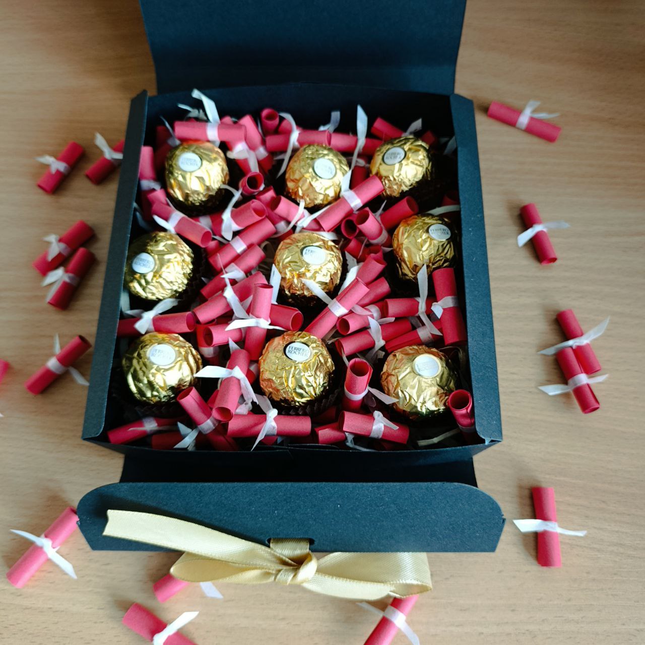 Подарунковий бокс з цукерками Ferrero та 101 причиною чому я тебе кохаю для хлопця на Новий рік Різдво день закоханих (ar309) - Зображення 2