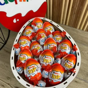 Подарунковий бокс кіндер для дитини або дівчини на різдво новий рік день народження свято