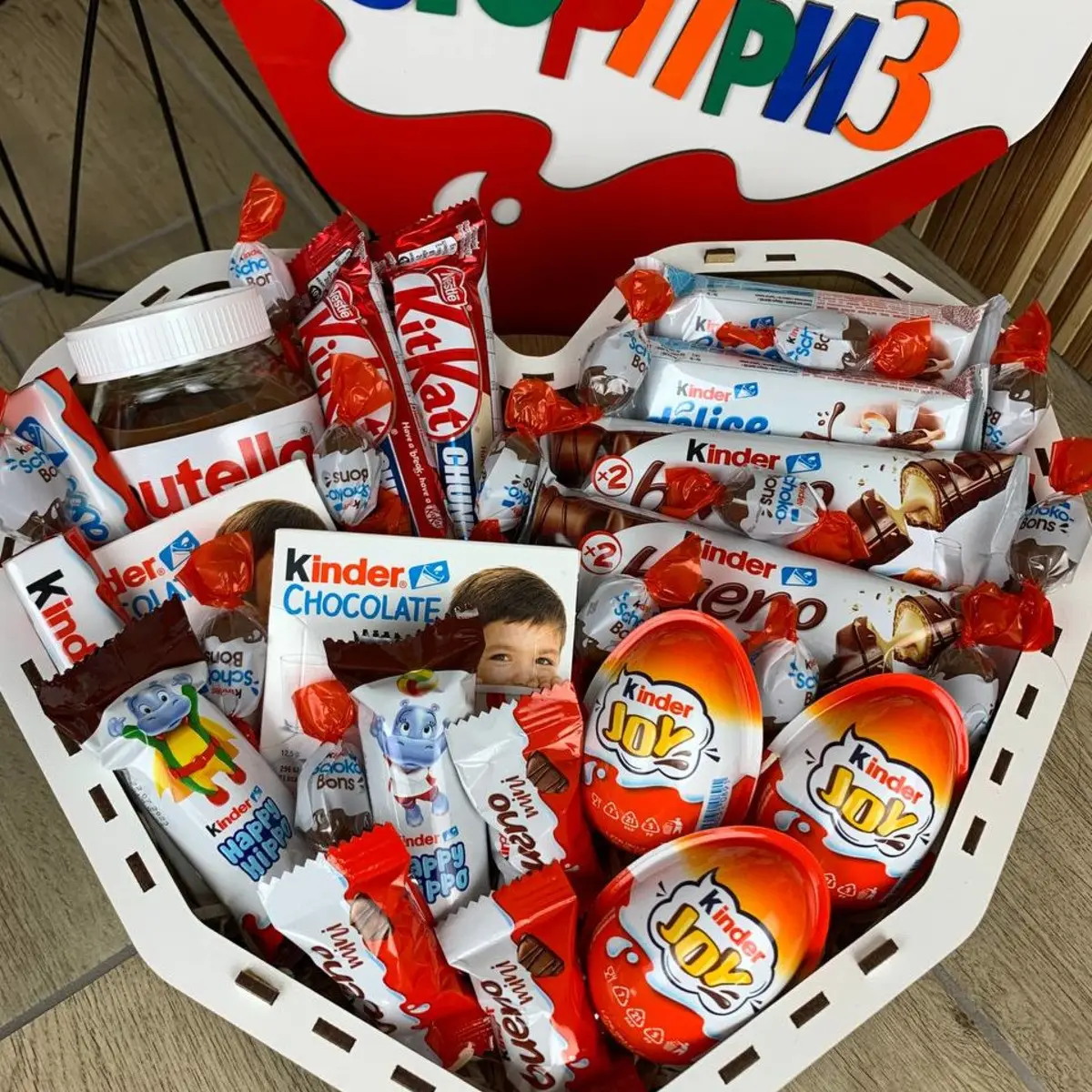 Подарунковий бокс кіндер із солодощів для дівчини або дитини на новий рік різдво день народження (box38) - Зображення 2